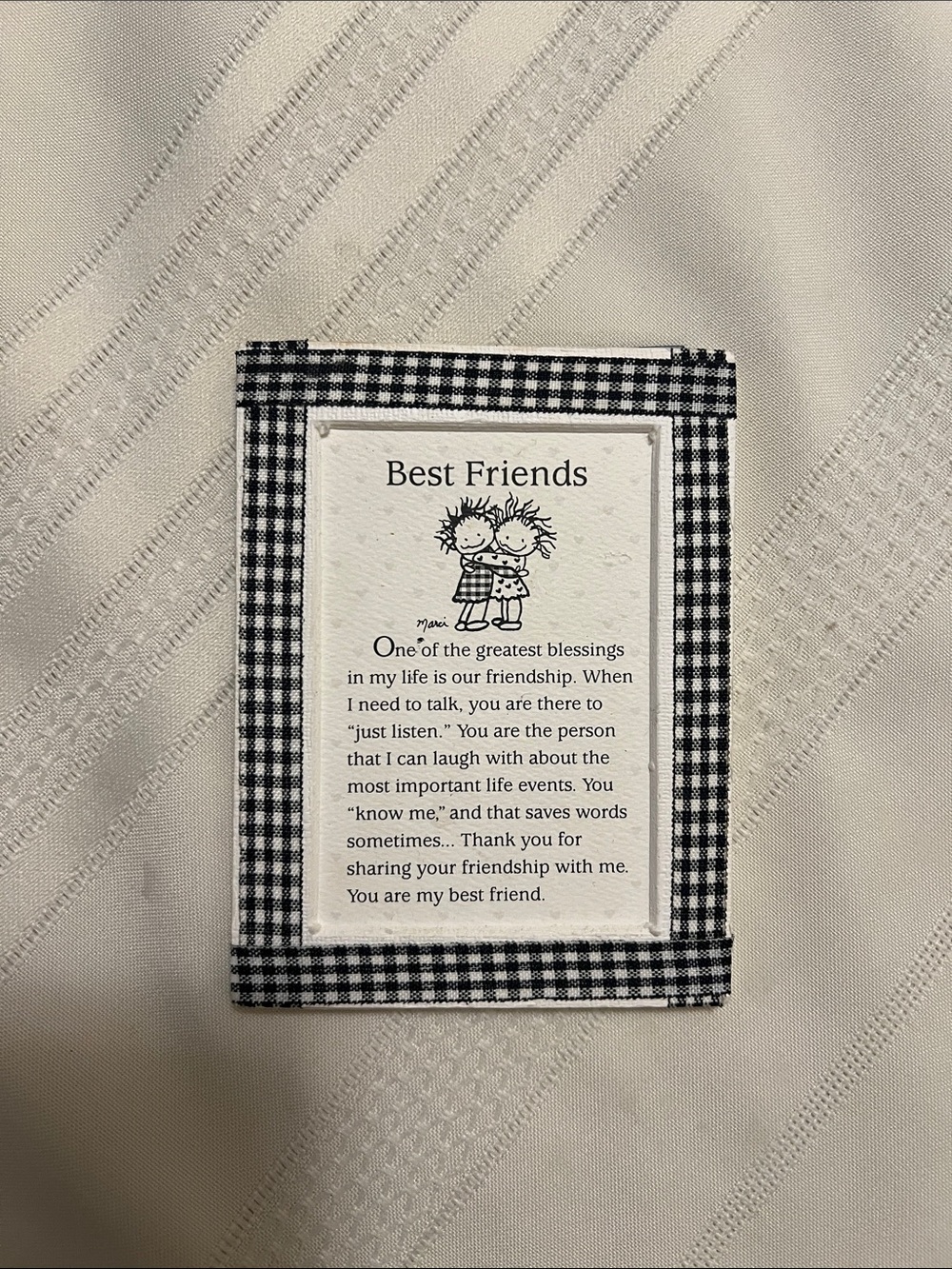 Best Friends Plaque in Black Gingham Magnet